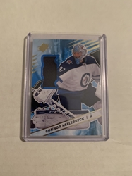 Connor Hellebuyck Relic (SPx) 